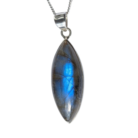 Alfajiri Labradorite Silver Pendant and Chain