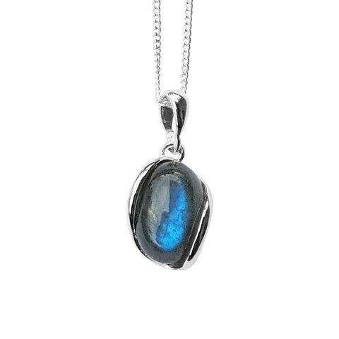Jioni Labradorite Silver Pendant and Chain