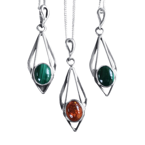 Art Deco Pendants in Malachite and Amber