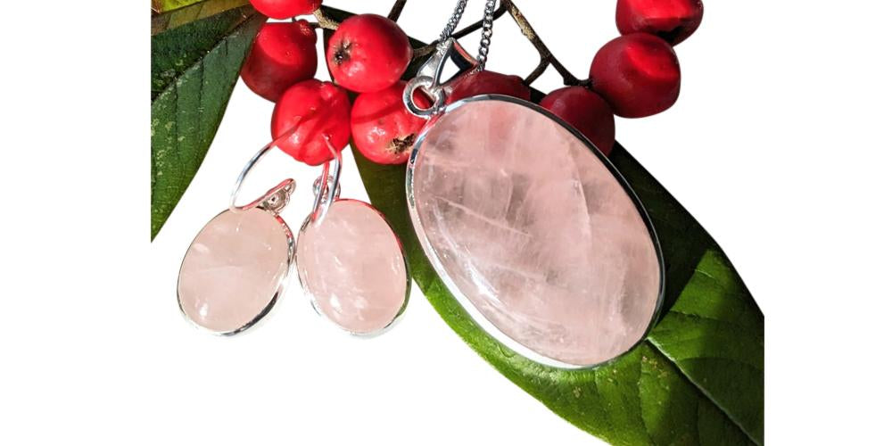 rose quartz jewellery