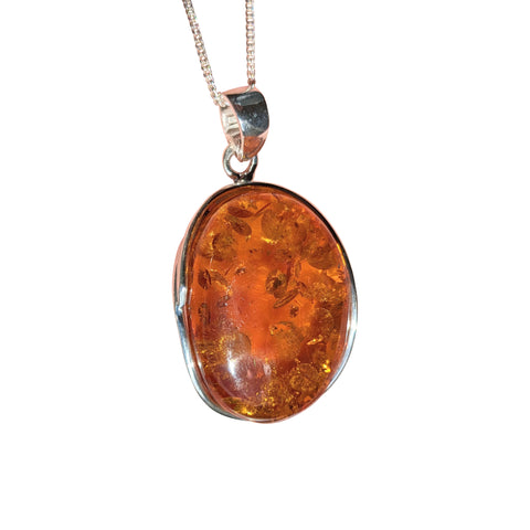 Hani Amber Silver Pendant and Chain.