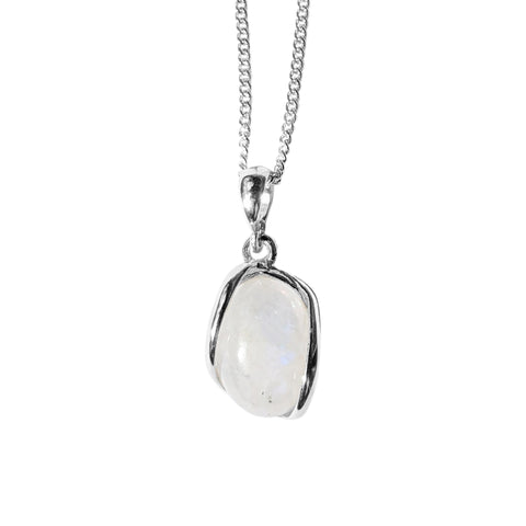 Kuukiwi Moonstone Silver Pendant and Chain