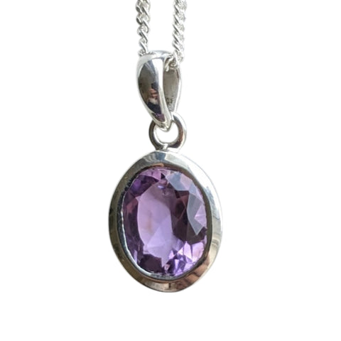 Lilaceus Amethyst Silver Pandant and Chain