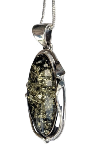 Kumetha green Amber Silver Pendant and Chain