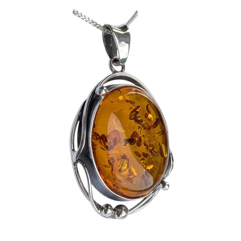 Candentis Amber Silver Pendant and Chain