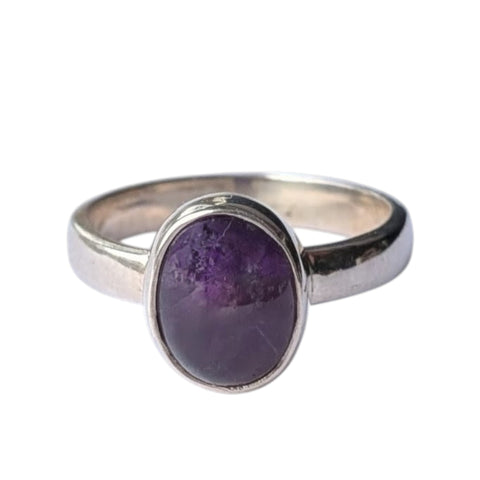 Auberge Amethyst Silver Ring