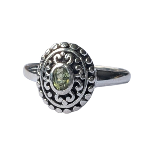 Gadang Peridot Silver Ring Ring