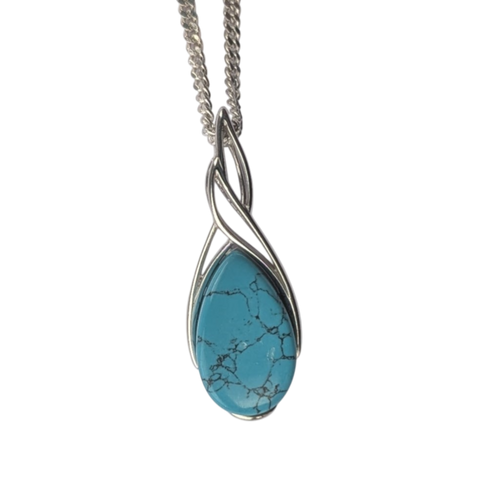 Cielo Turquoise Silver Pendant and Chain