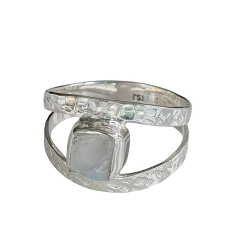Rough cut Moonstone Gemstone Silver Ring