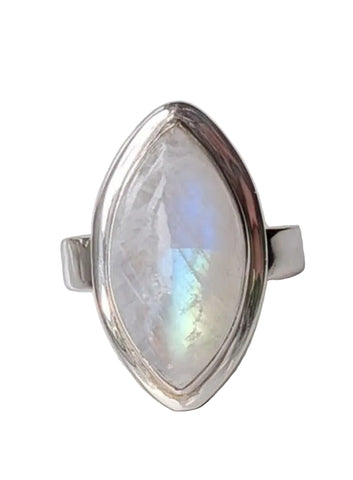 Lunae Moonstone Silver Ring