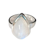 Shizyku Moonstone Silver Ring