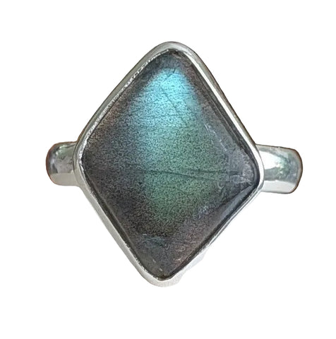 Rhombus Labradorite Silver Ring