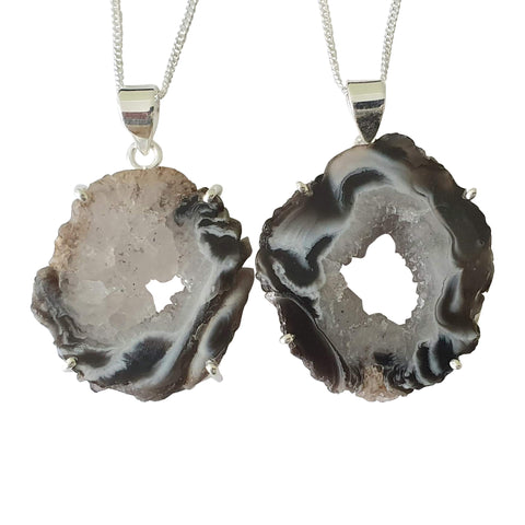 Enigmatic Agate Silver Pendant and Chain