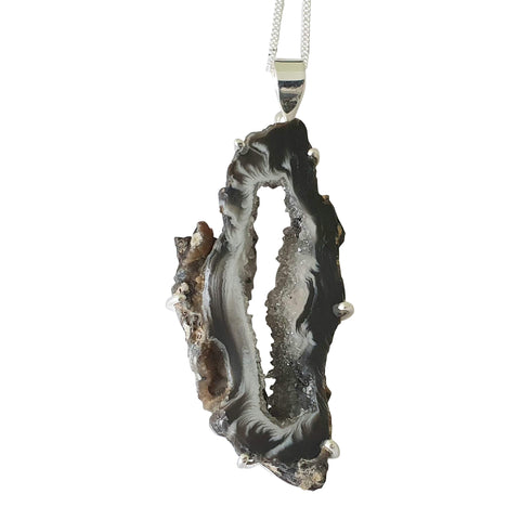 Twinkling Agate Silver Pendant and Chain